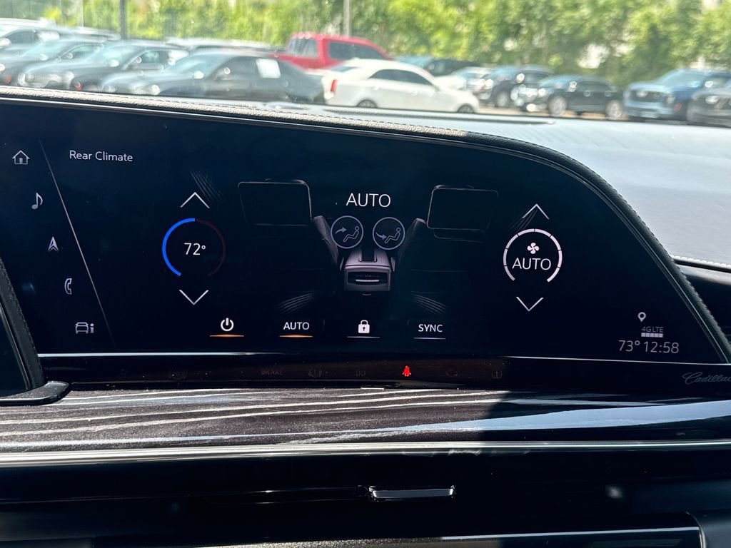 Certified 2023 Cadillac Escalade ESV V AWD/4WD image 9