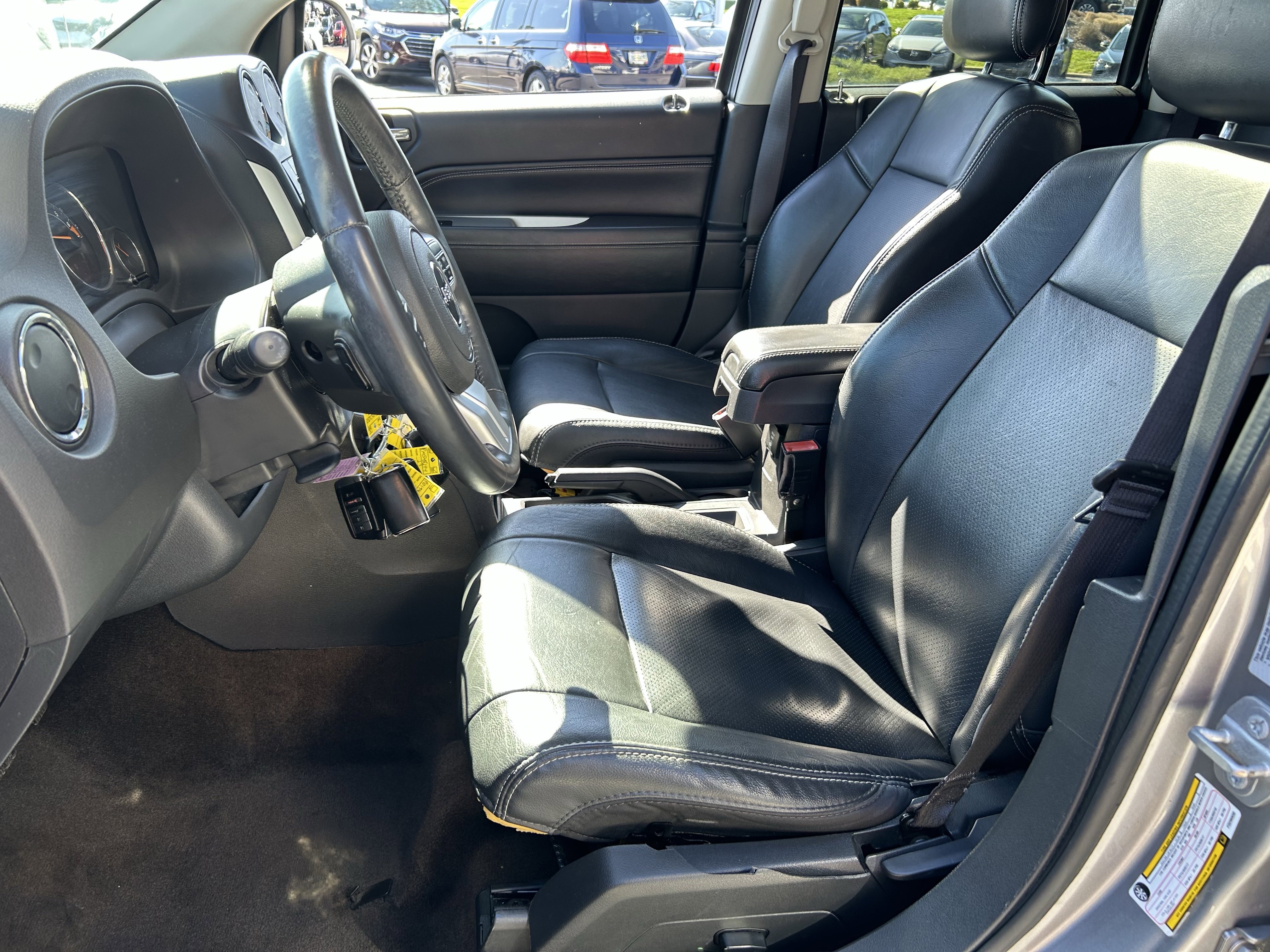 Used 2015 Jeep Compass High Altitude image 18