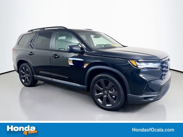 Used 2024 Honda Pilot Sport image 1