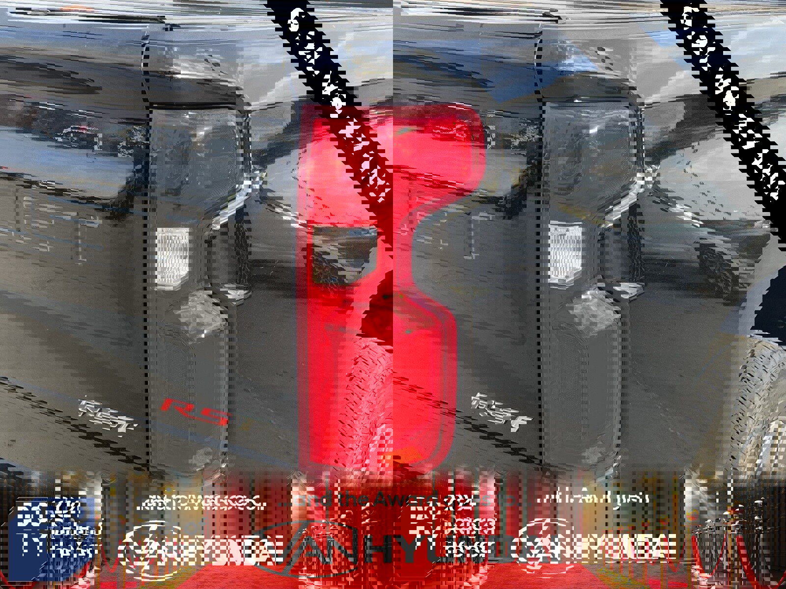 Used 2020 Chevrolet Silverado 1500 RST w/ All-Star Edition image 13