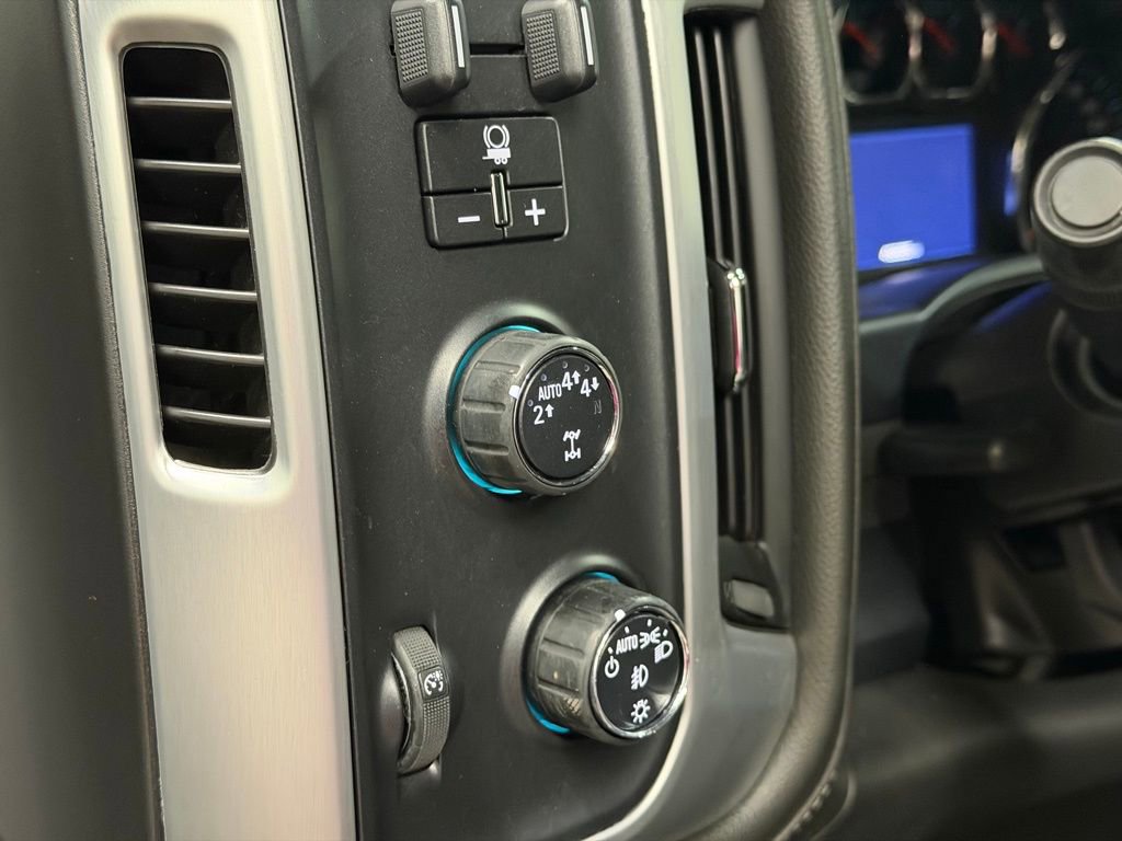 Used 2017 GMC Sierra 1500 SLE image 26