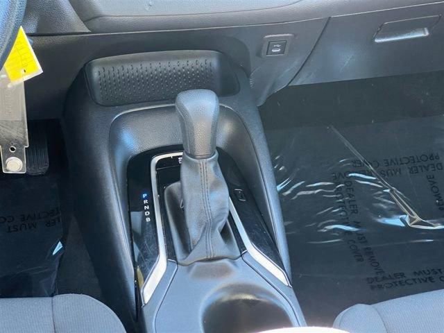 Certified 2024 Toyota Corolla LE image 17