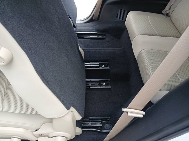 Used 2014 Dodge Journey SXT w/ Flexible Seating Group FWD image 13