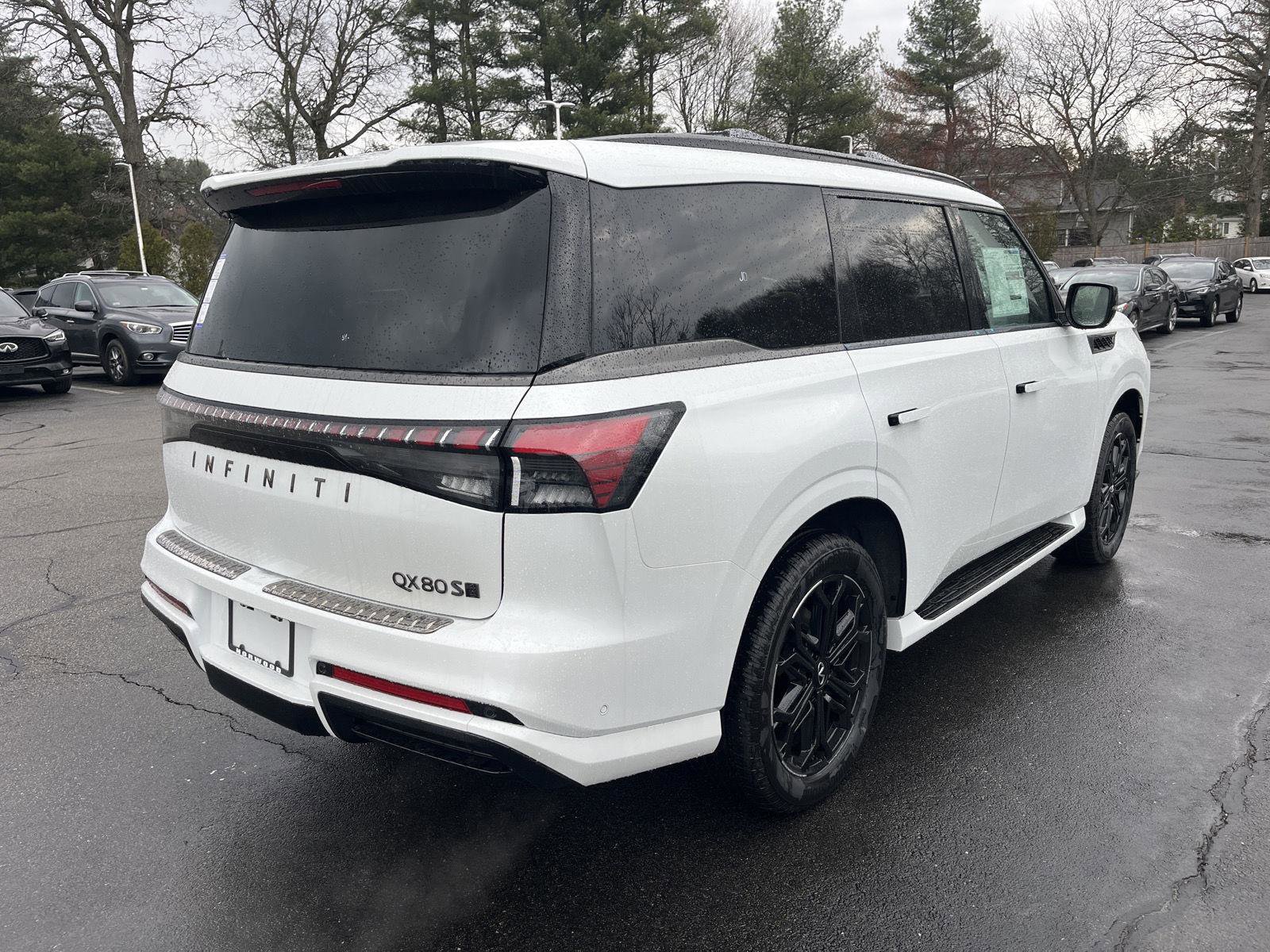 New 2026 INFINITI QX80 4WD w/ Sport Exterior Package image 3