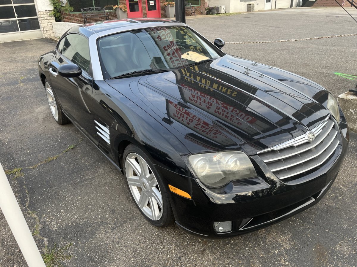 Used 2004 Chrysler Crossfire Coupe RWD image 9