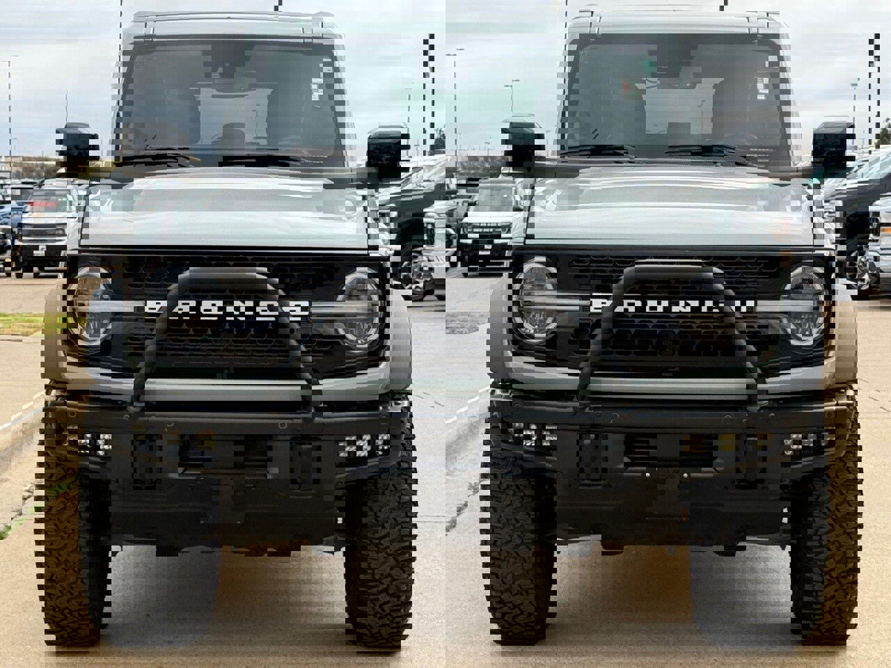 Used 2021 Ford Bronco First Edition image 2