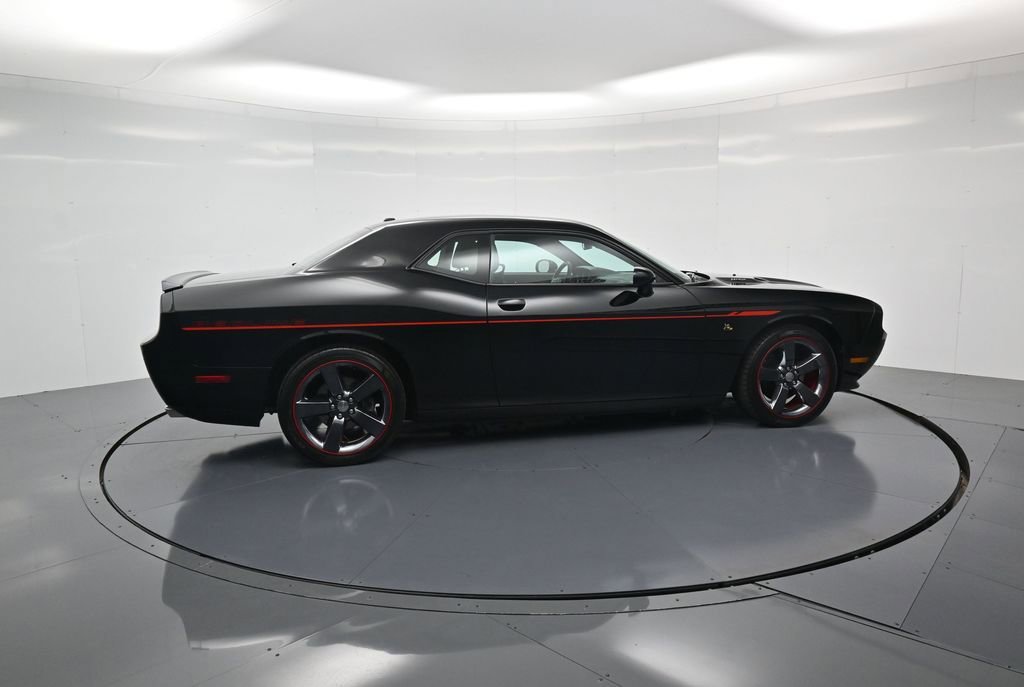 Used 2014 Dodge Challenger R/T w/ R/T Redline Group image 31