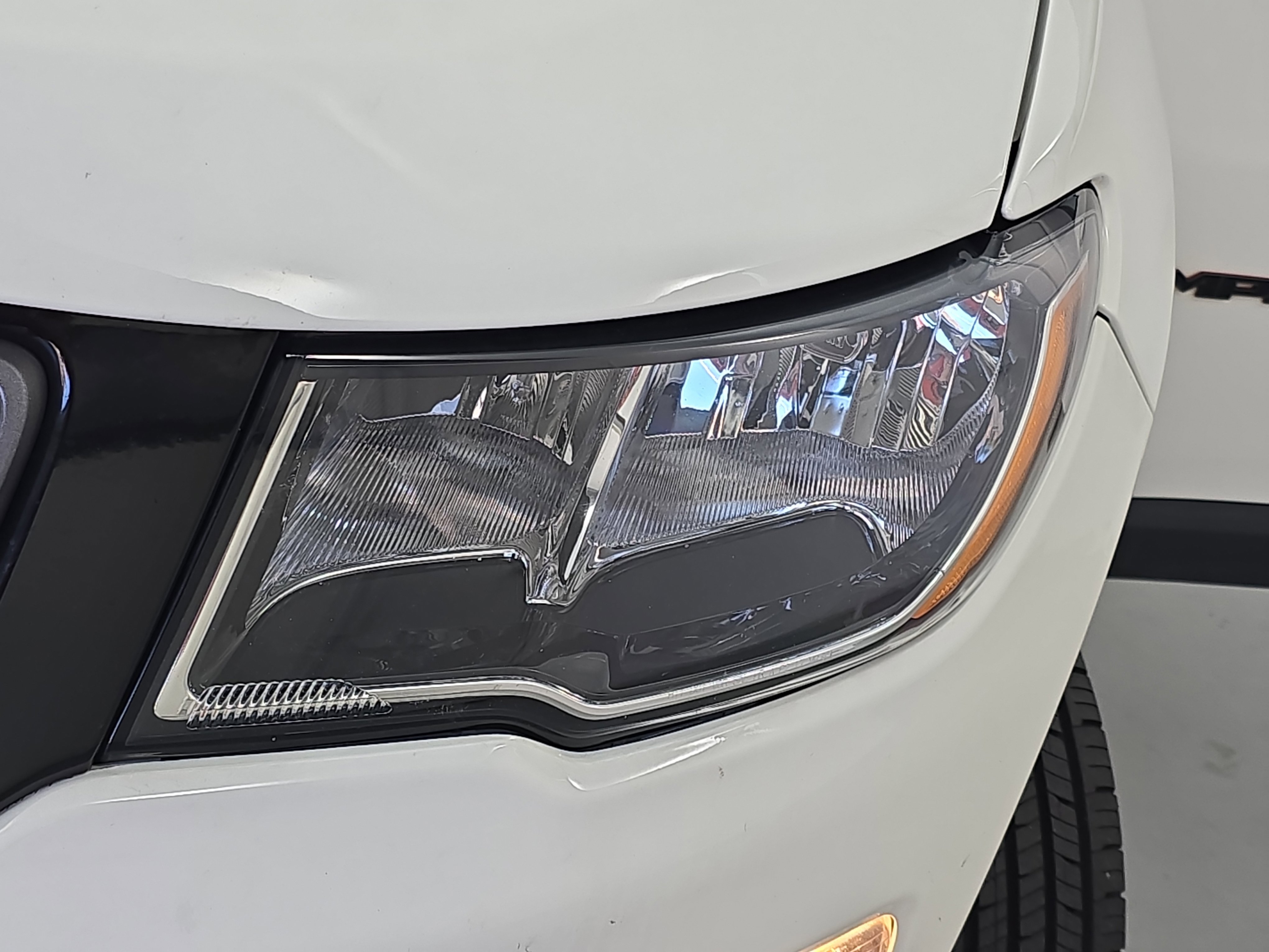 Used 2018 Jeep Compass Trailhawk w/ Cold Weather Group image 29