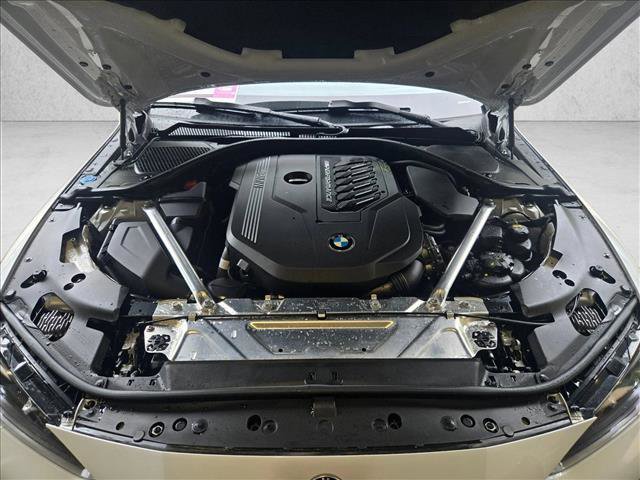 Used 2022 BMW M440i Convertible w/ Premium Package image 21