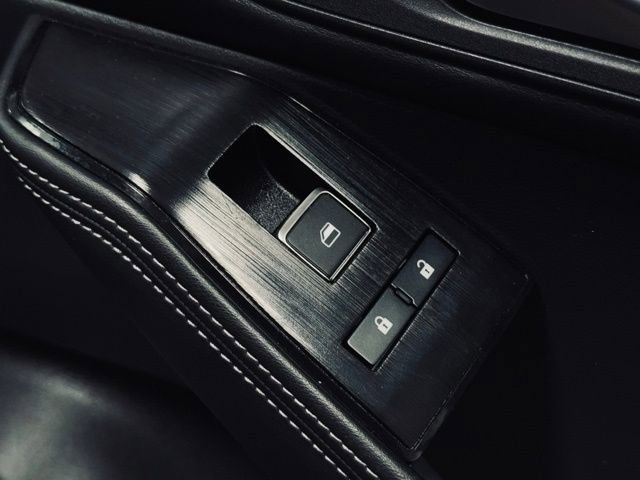 Used 2023 Nissan Rogue SL w/ SL Premium Package image 16