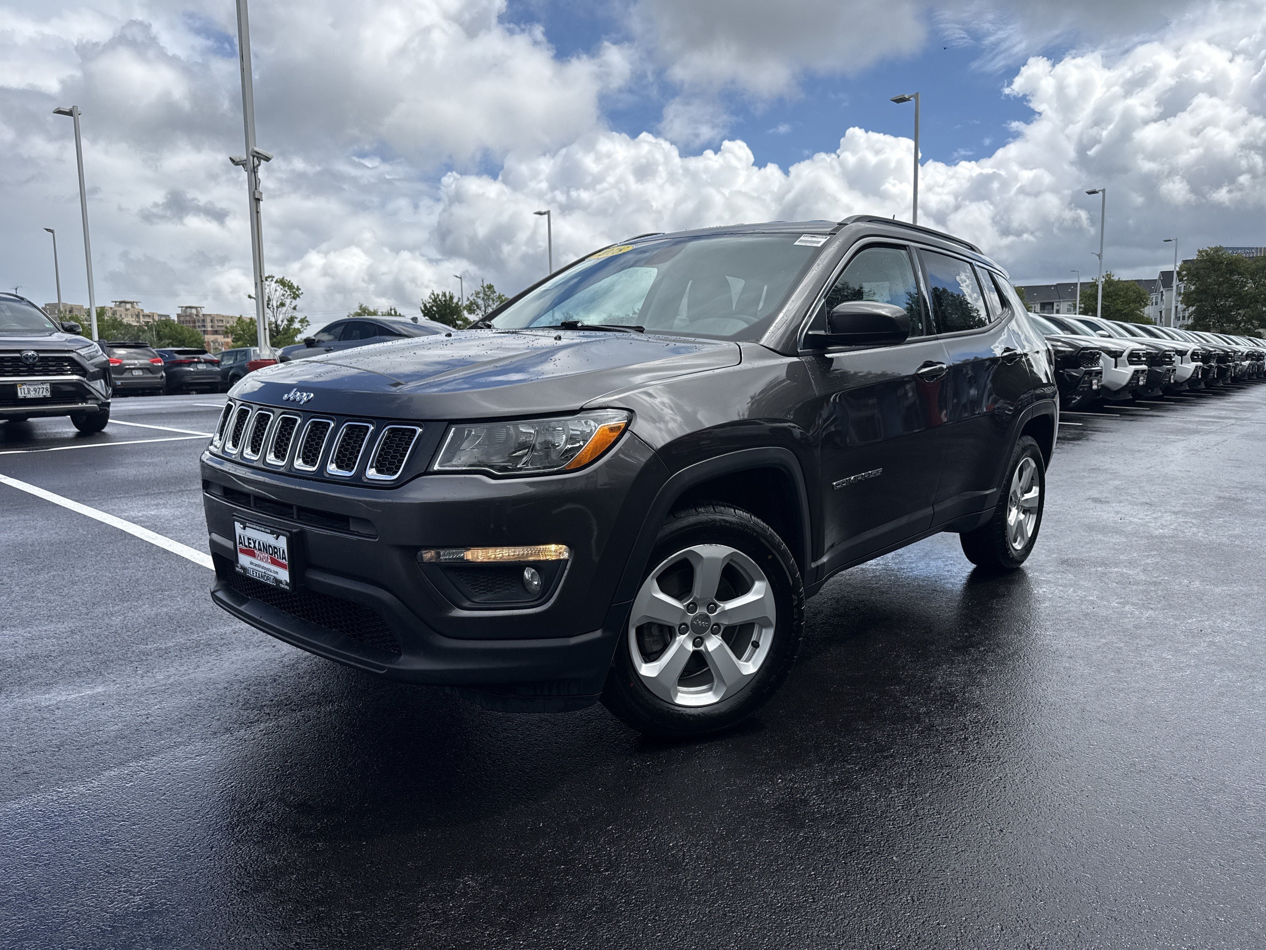 Used 2018 Jeep Compass Latitude w/ Popular Equipment Group AWD/4WD video 1