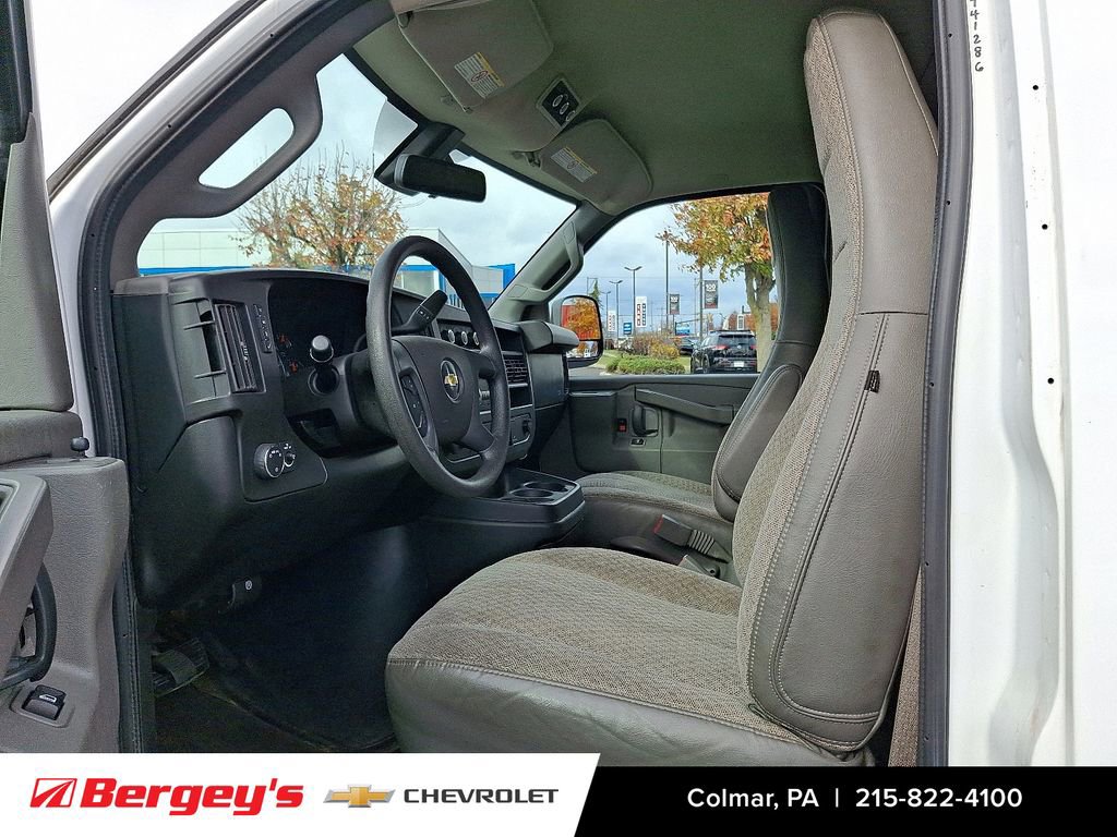 Certified 2020 Chevrolet Express 3500 LT w/ LT Preferred Equipment Group image 16