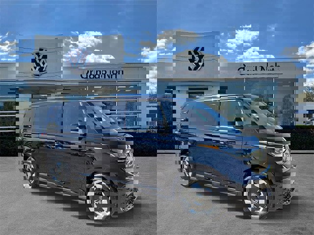 New 2025 Volkswagen ID. Buzz Pro S Plus image 1