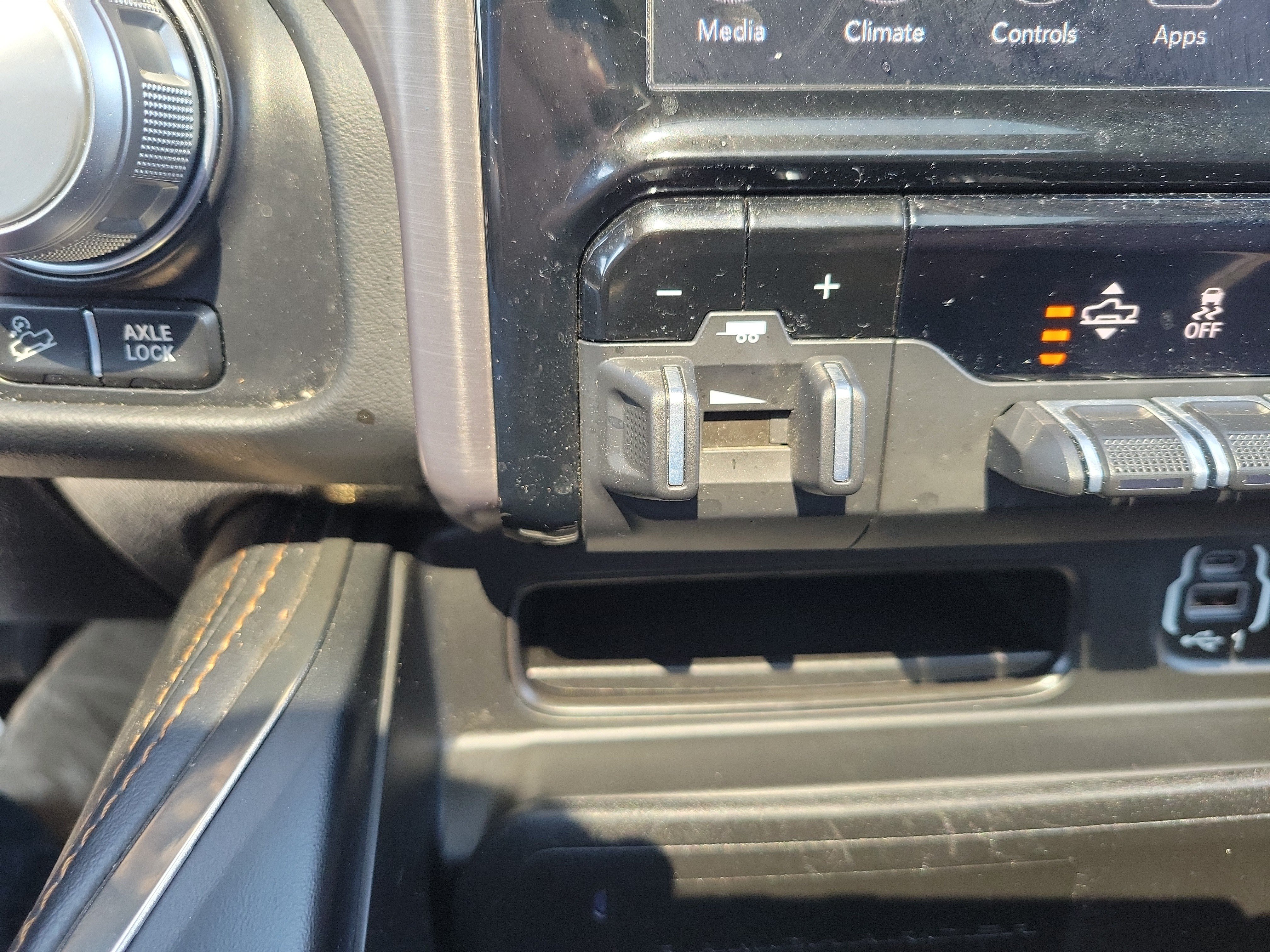 Used 2021 RAM 1500 Limited AWD/4WD image 30