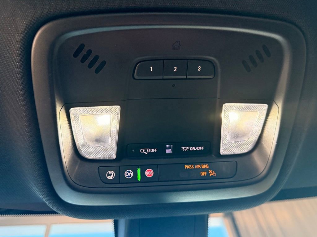 Used 2023 Chevrolet Traverse RS w/ LPO, Floor Liner Package image 34