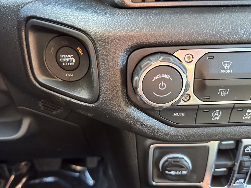 New 2026 Jeep Gladiator Sport AWD/4WD image 22