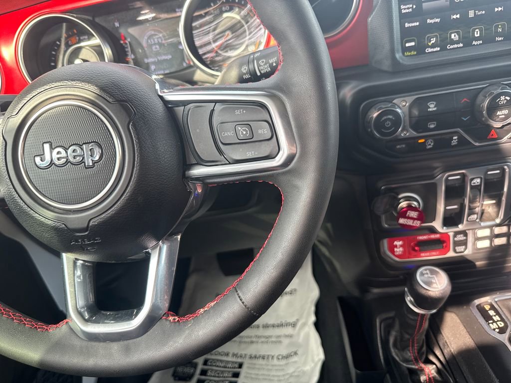 Used 2023 Jeep Wrangler Unlimited Rubicon image 25