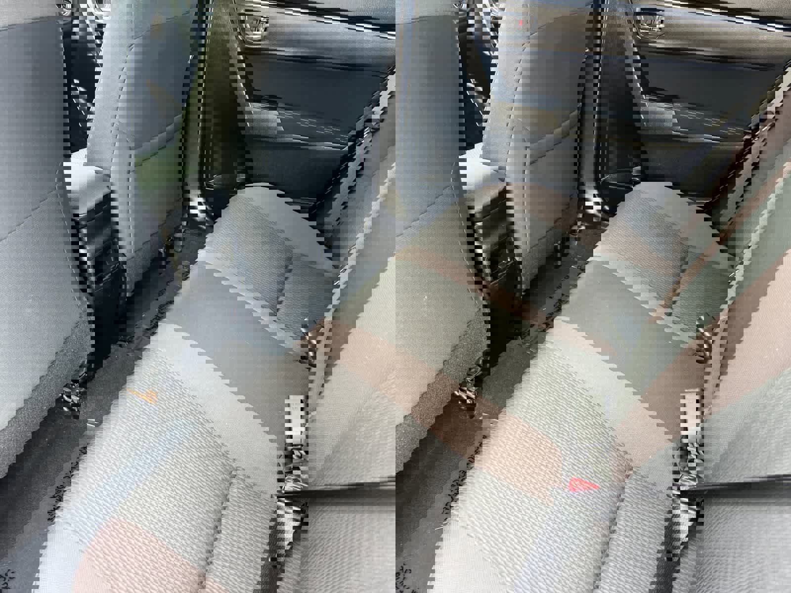 Used 2019 Toyota Corolla LE image 5