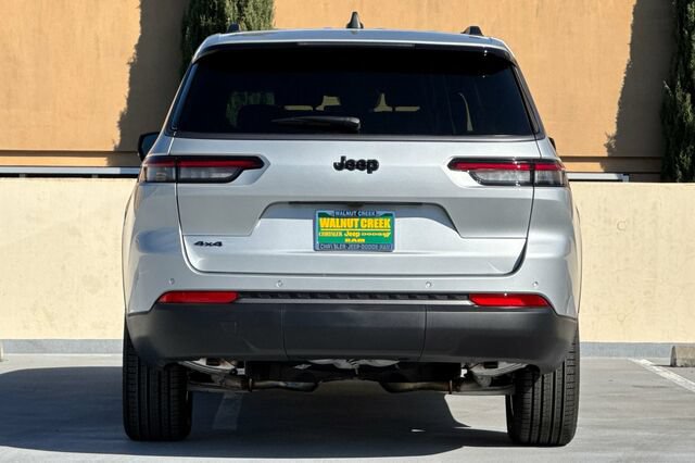 New 2026 Jeep Grand Cherokee L Limited w/ Limited Altitude Package AWD/4WD image 5