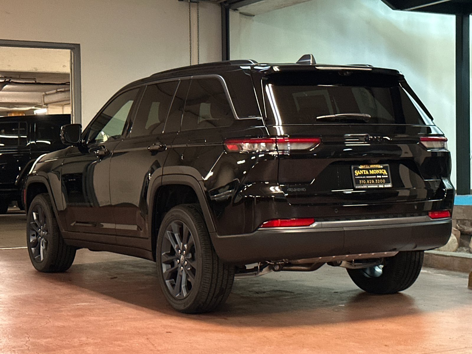 New 2026 Jeep Grand Cherokee Limited AWD/4WD image 3