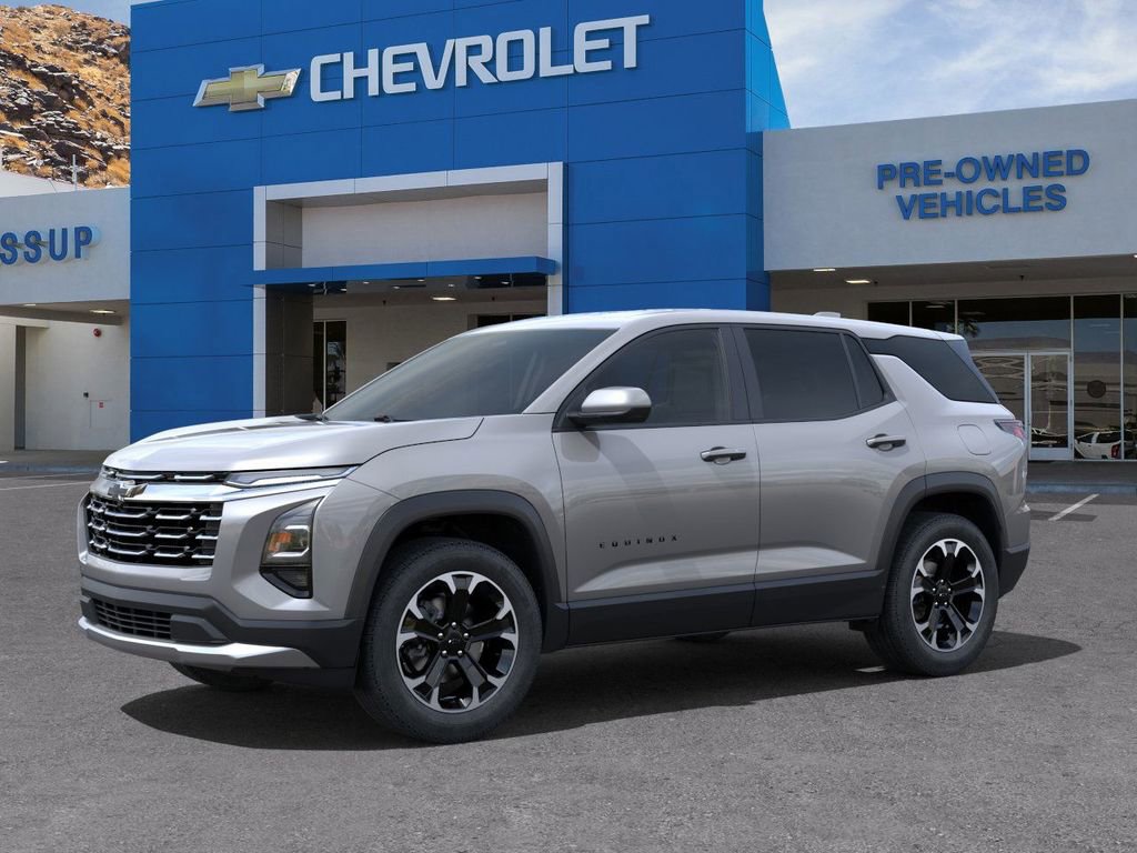 New 2025 Chevrolet Equinox LT image 2