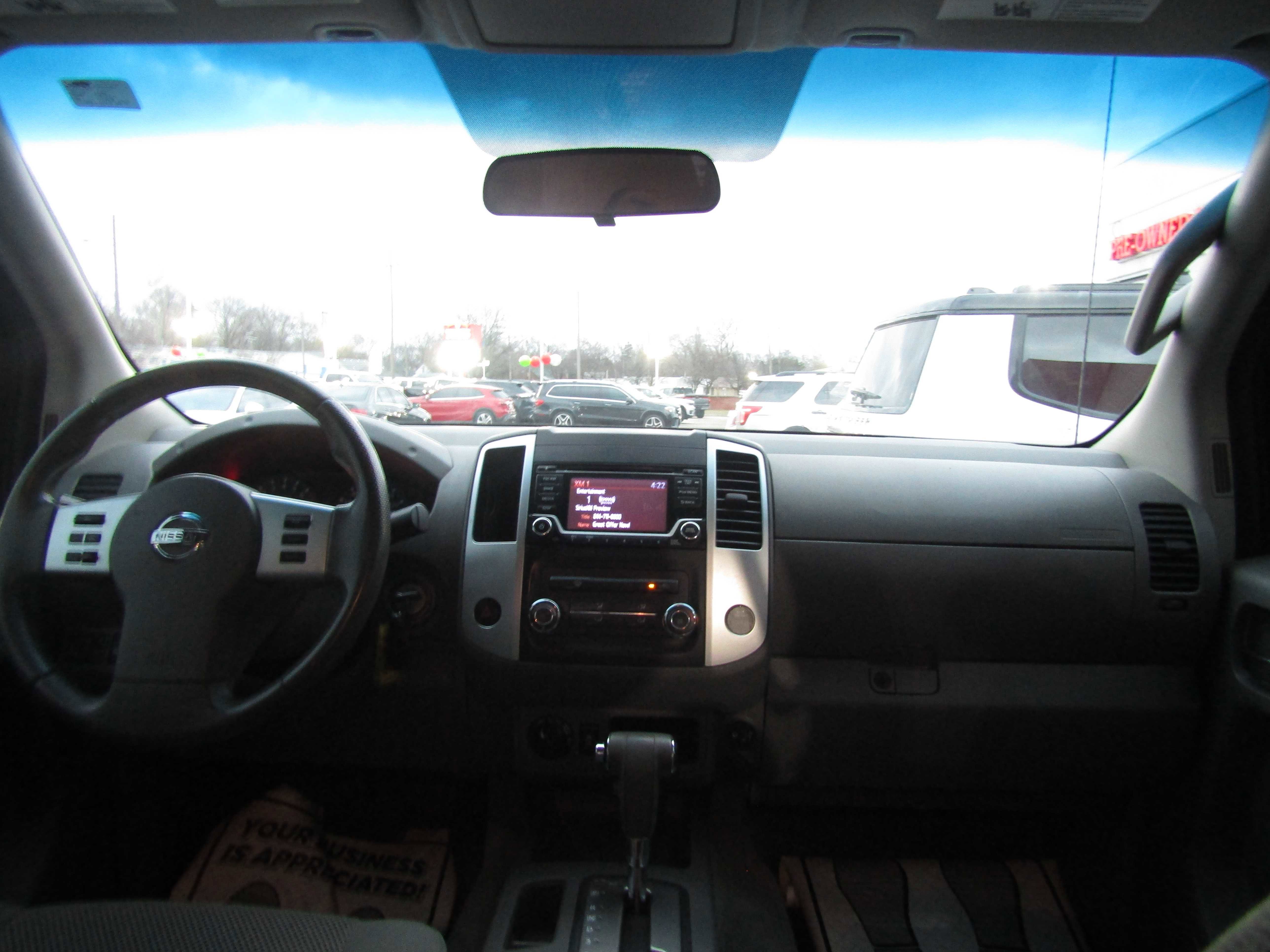 Used 2018 Nissan Frontier SV AWD/4WD image 24