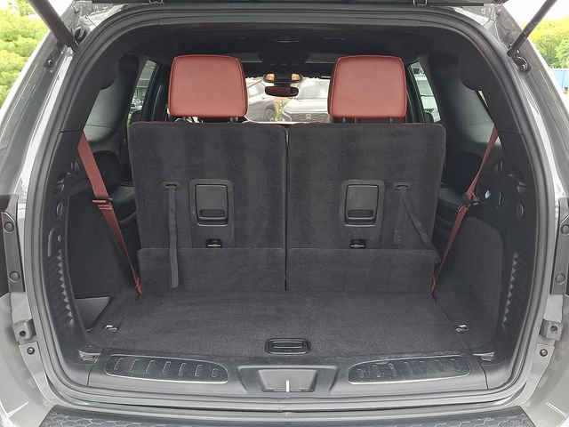 Used 2022 Dodge Durango SRT w/ Premium Interior Group AWD/4WD image 27