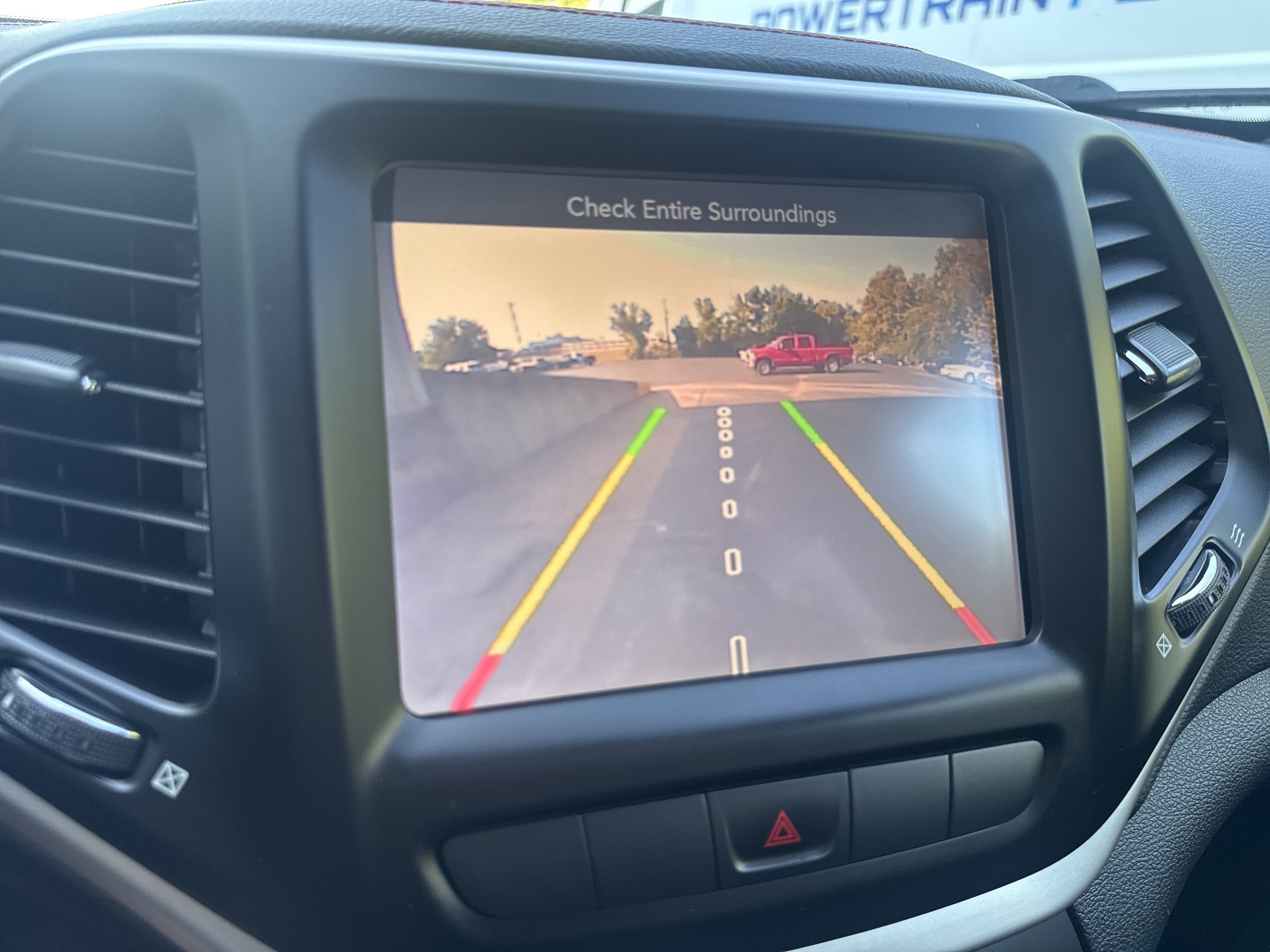 Used 2014 Jeep Cherokee Trailhawk w/ Comfort/Convenience Group AWD/4WD image 18