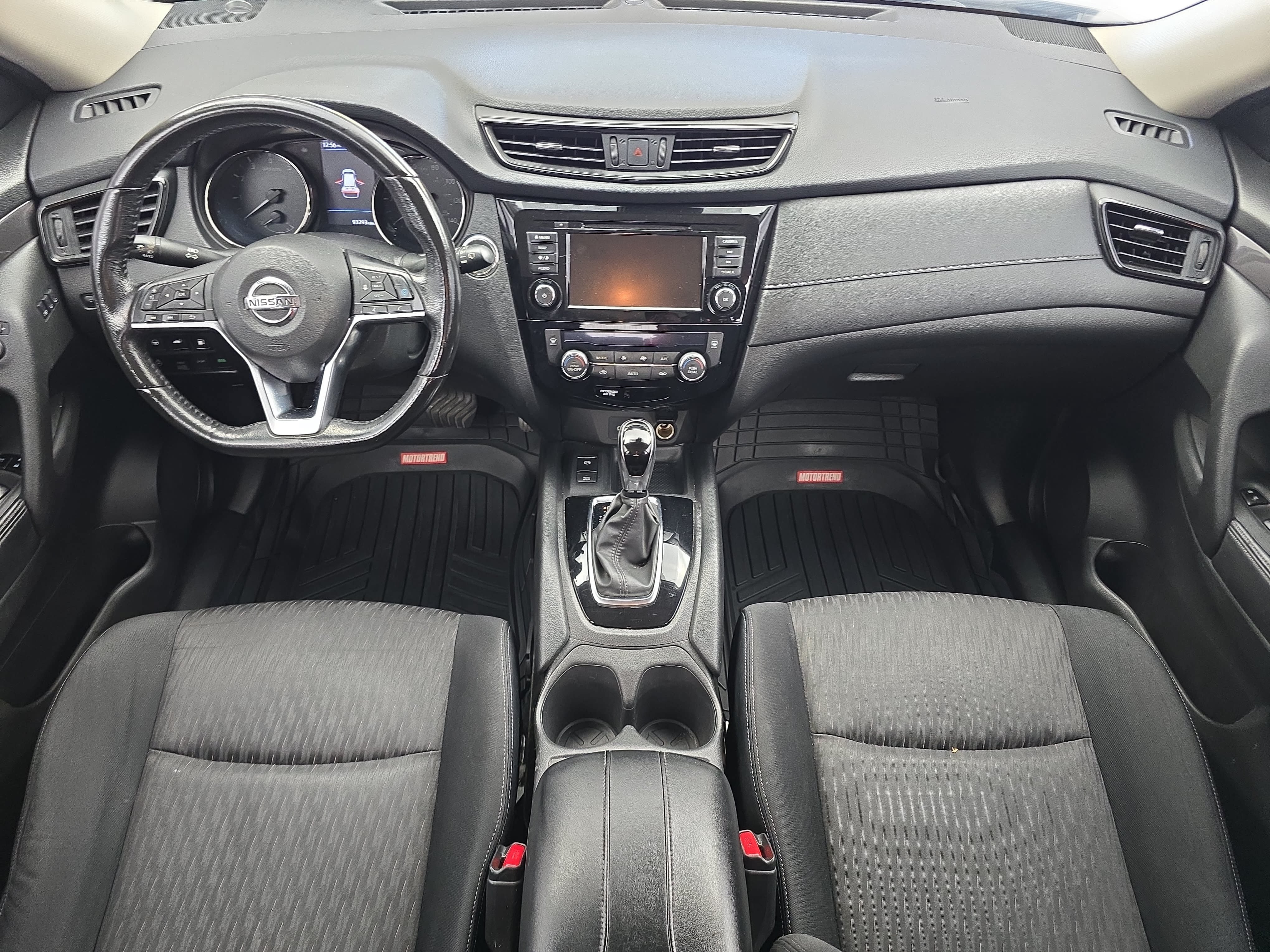 Used 2019 Nissan Rogue SV w/ Premium Package AWD/4WD image 9
