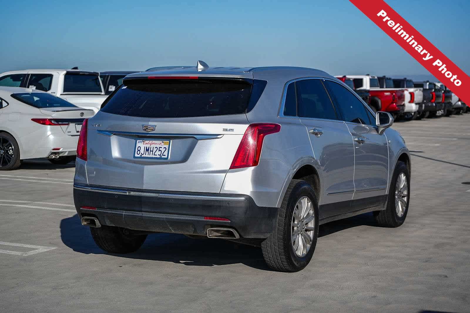 Used 2019 Cadillac XT5 FWD image 6