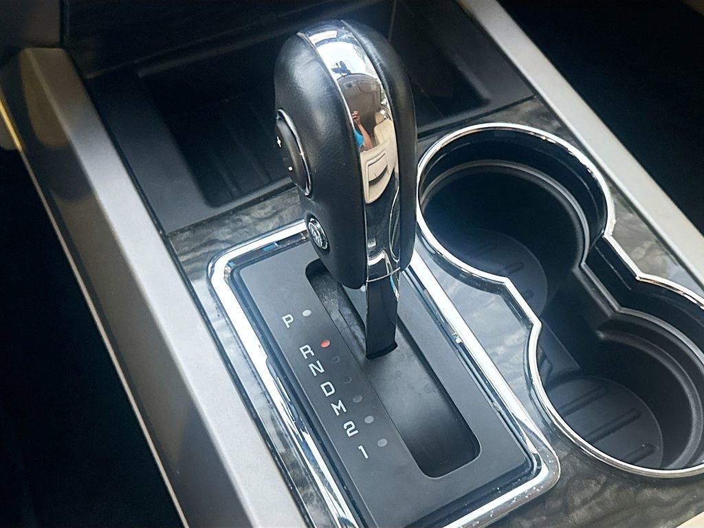 Used 2016 Ford Expedition Limited w/ Equipment Group 301A image 17