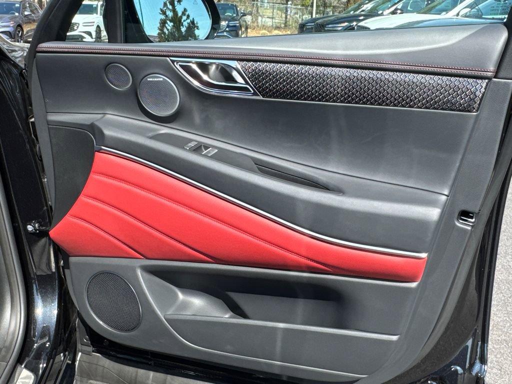 Used 2025 Genesis GV80 3.5T e-SC image 14