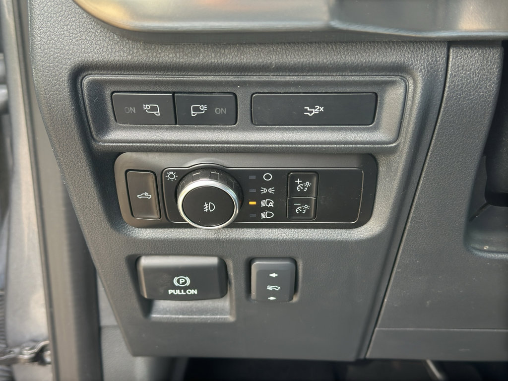 Used 2023 Ford F150 Lariat w/ Equipment Group 502A High image 30