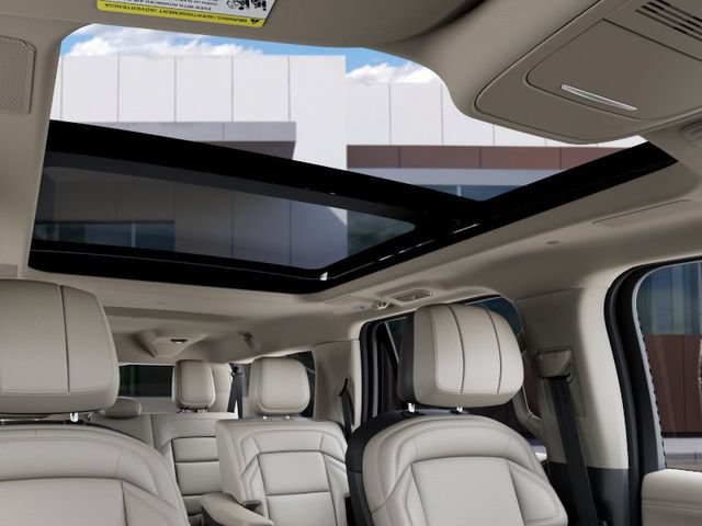 New 2027 Lincoln Navigator L Reserve AWD/4WD image 23