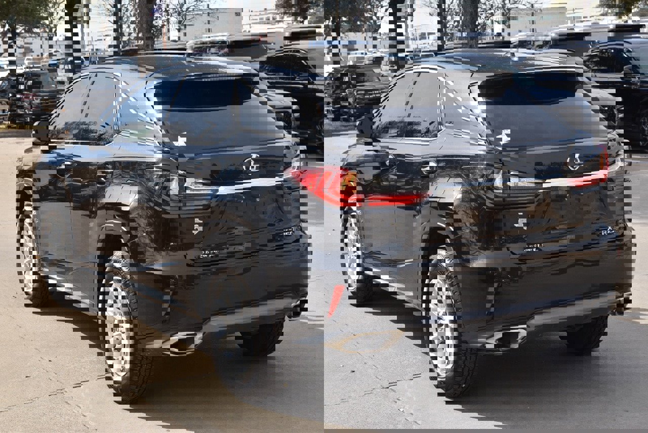 Used 2017 Lexus RX 350 FWD w/ Accessory Package image 10