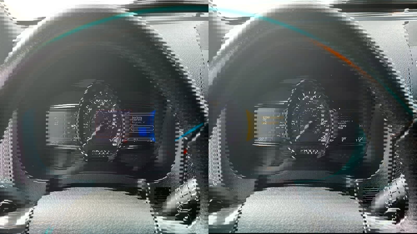 Used 2016 Ford Explorer XLT w/ Equipment Group 202A image 14