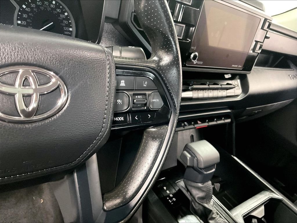 Used 2024 Toyota Tundra SR AWD/4WD image 23