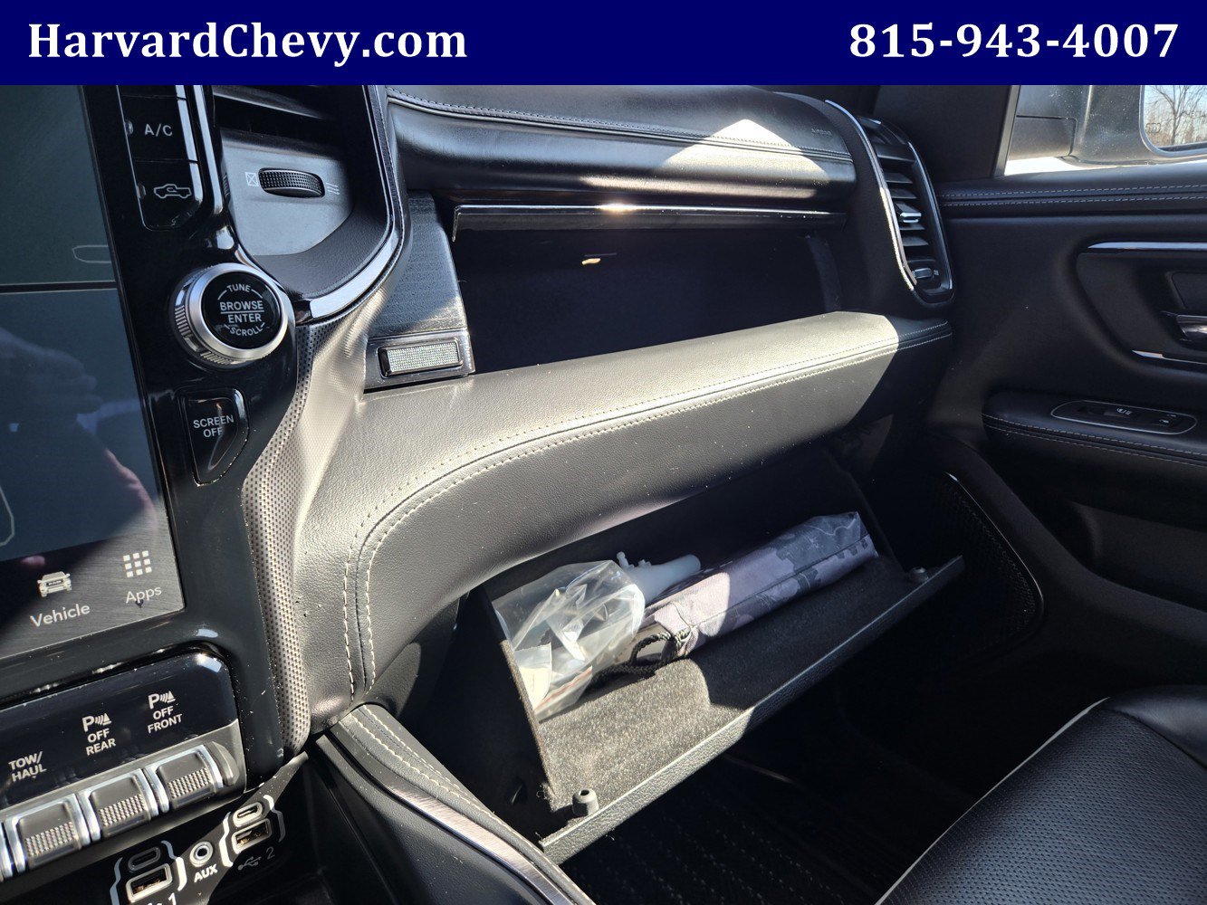 Used 2022 RAM 1500 Limited w/ Body-Colour Bumper Group AWD/4WD image 16
