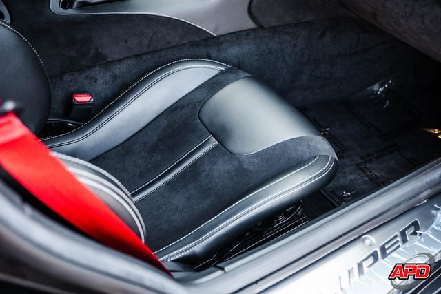 Used 2016 Dodge Viper ACR w/ Extreme Aero Package RWD image 87