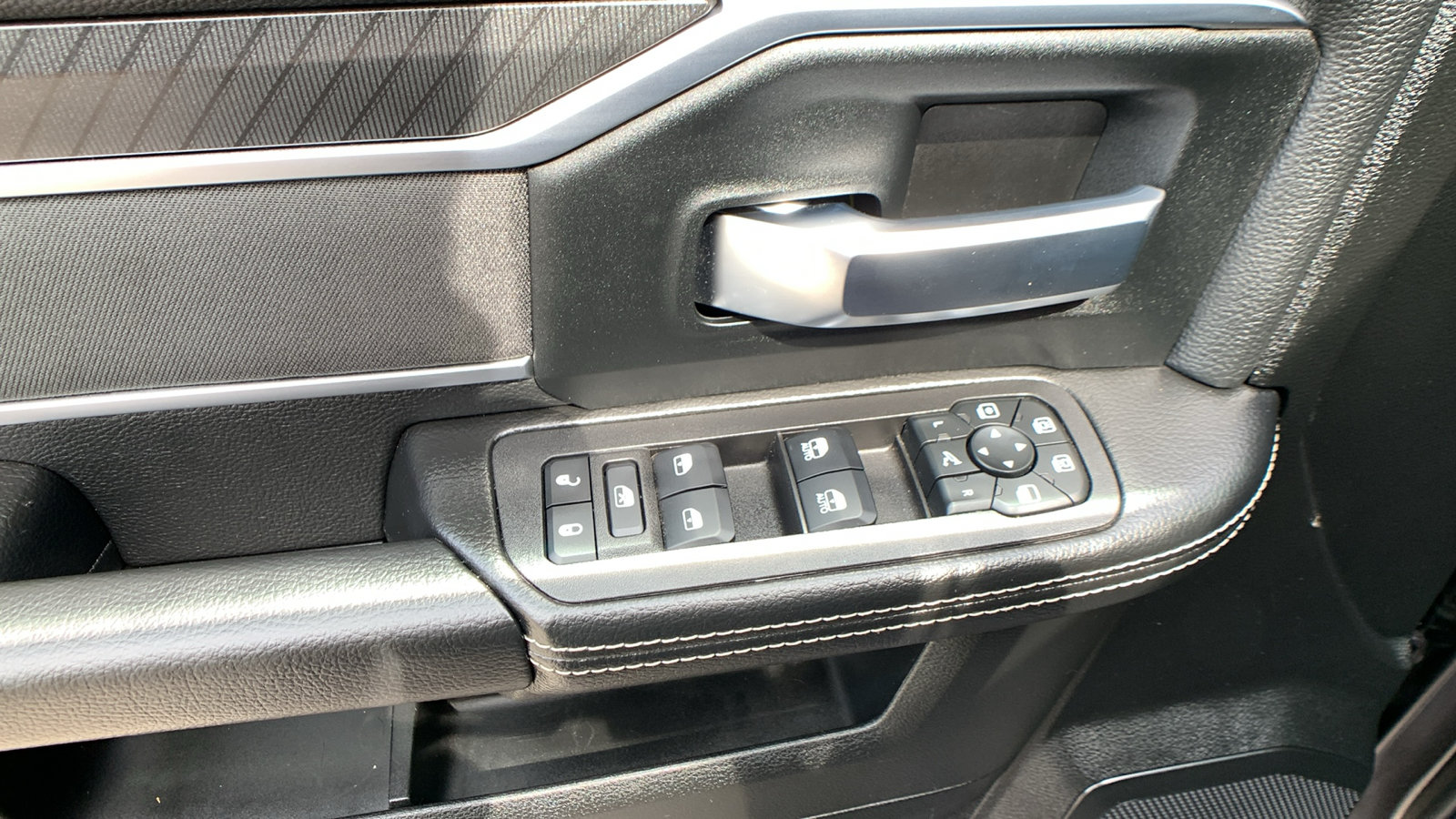 Used 2026 RAM 2500 Big Horn AWD/4WD image 13