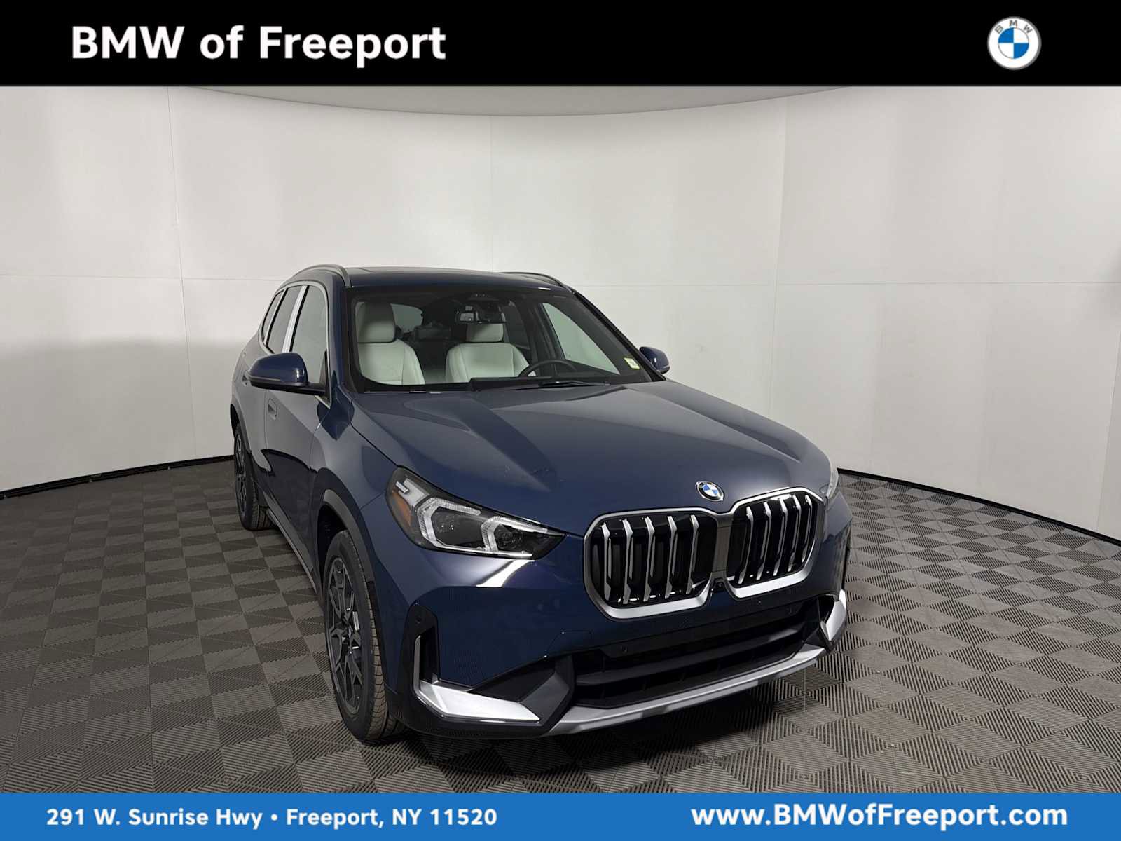New 2026 BMW X1 xDrive28i w/ Technology Package image 1