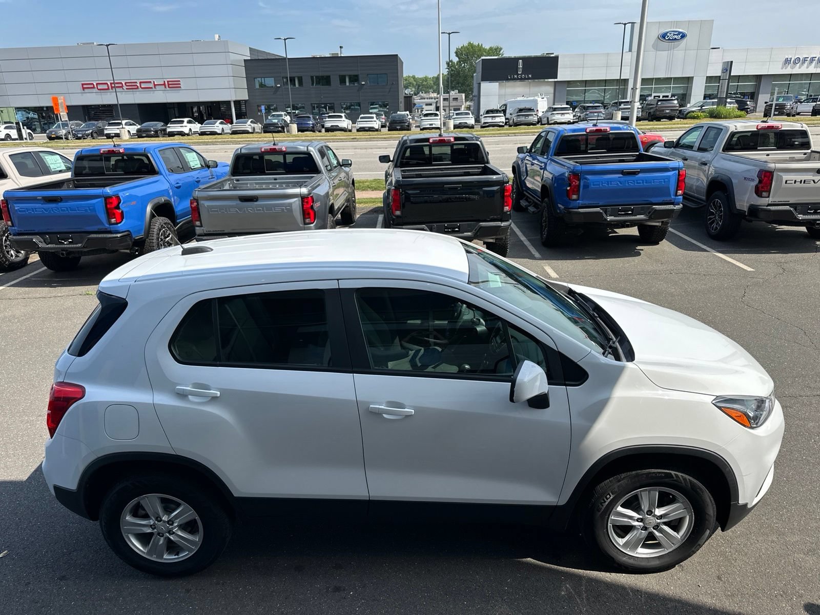 Used 2018 Chevrolet Trax LS AWD/4WD image 4