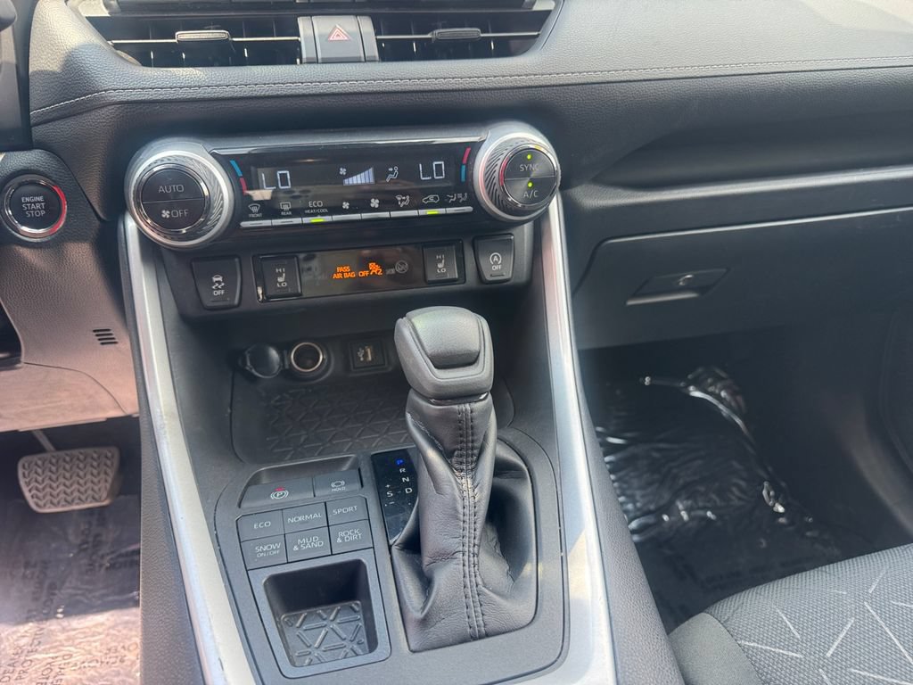 Used 2023 Toyota RAV4 XLE w/ XLE Grade Weather Package AWD/4WD image 11