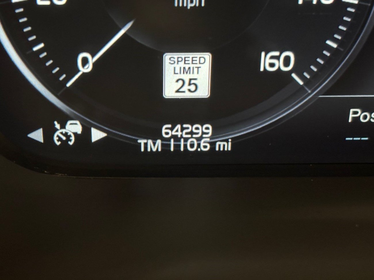 Used 2020 Volvo XC90 T6 Momentum AWD/4WD image 12