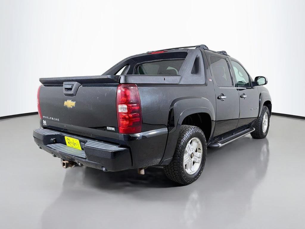 Used 2008 Chevrolet Avalanche LT w/ LT Preferred Equipment Group AWD/4WD image 6