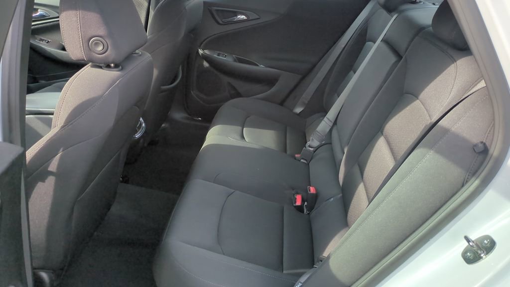 Used 2024 Chevrolet Malibu LT image 13