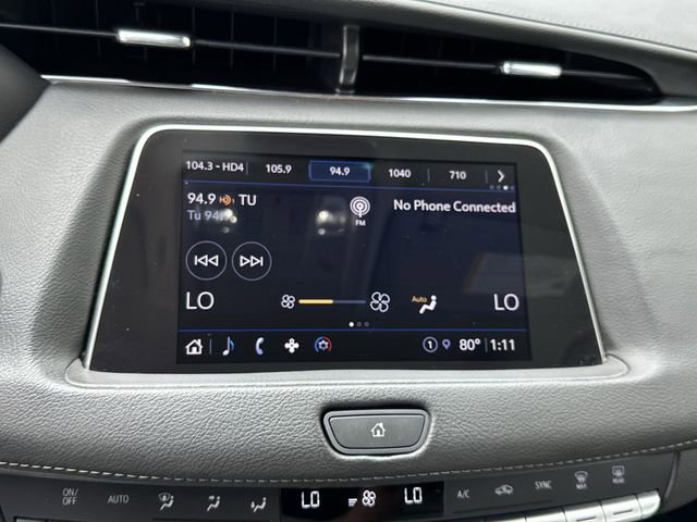 Certified 2023 Cadillac XT4 Luxury w/ Driver Awareness Package FWD image 24