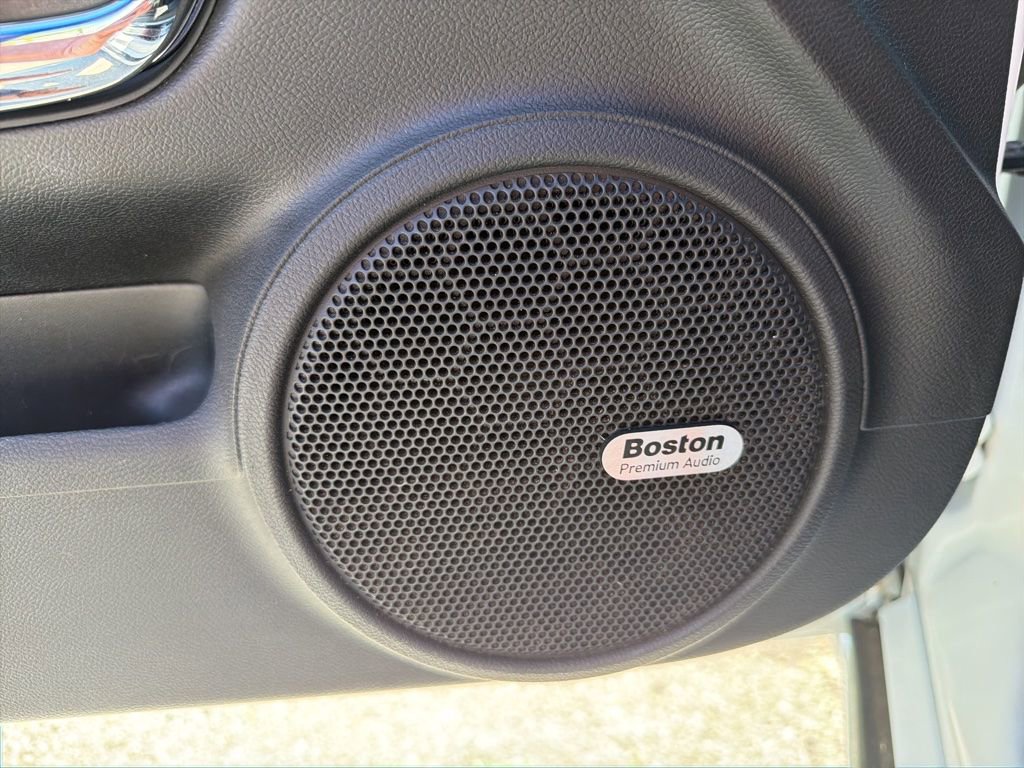 Used 2015 Chevrolet Camaro LT w/ Commemorative Special Edition RWD image 14