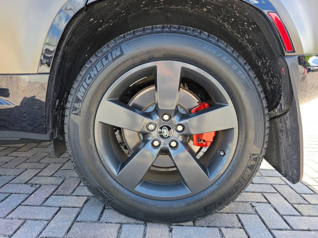 Used 2020 Land Rover Defender 110 X AWD/4WD image 20