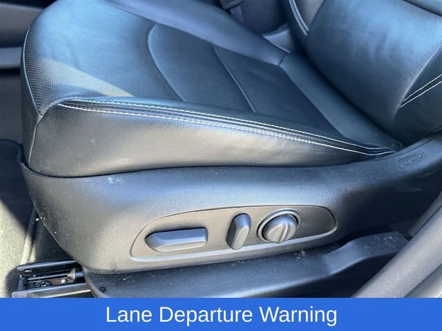 Certified 2022 GMC Terrain SLT w/ Infotainment Package II image 18